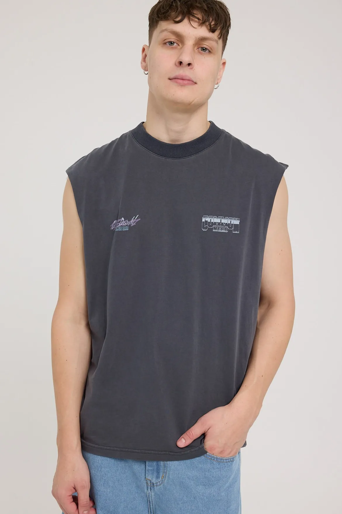 Lay Up Muscle Tank Washed Black