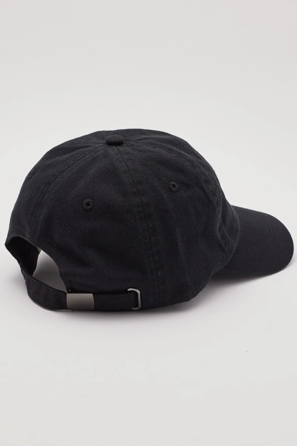 Legend Dad Cap Black