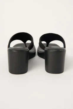 Lem Wedge Heel Black