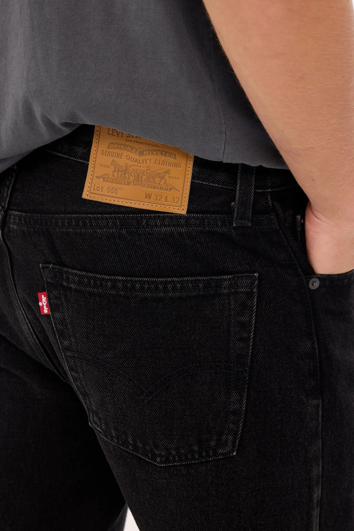 Levi's 555 Relaxed Straight Welcome To The Rodeo Black