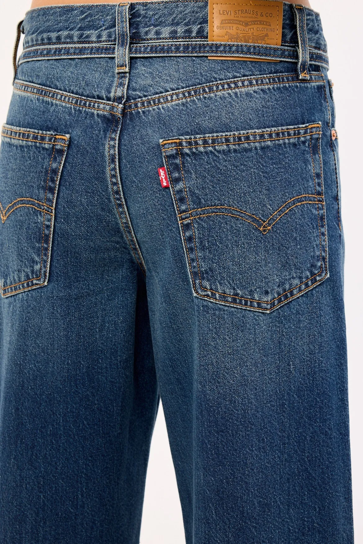 Levi's XL Straight Jean LAST THURSDAY