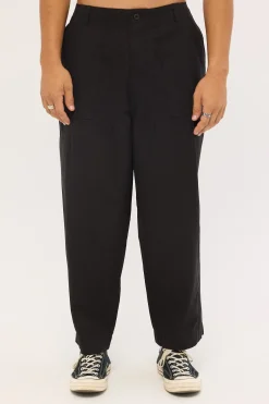 Living XL Pant Black