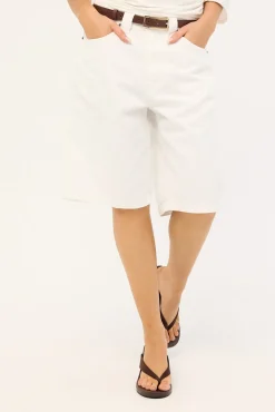 Low Rise Denim Skater Shorts True White