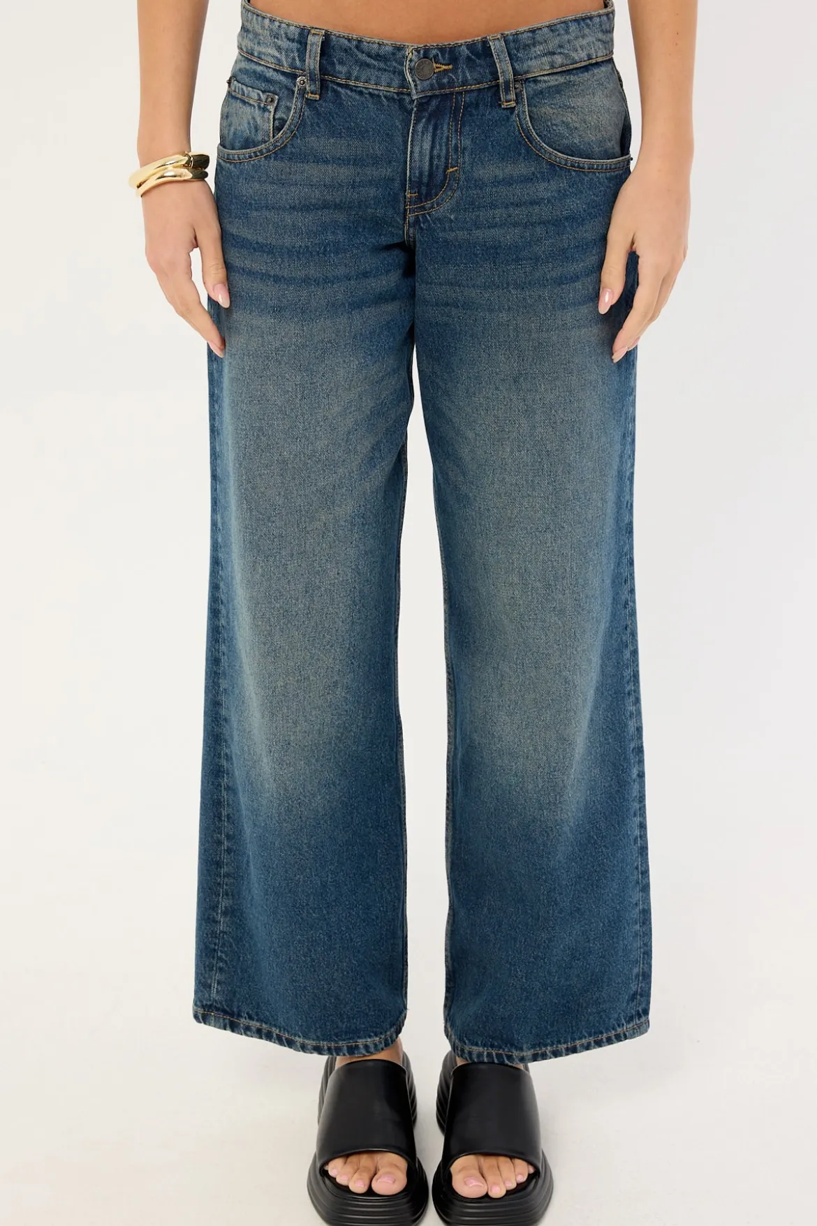Low Rise Parallel Jean Steel Blue