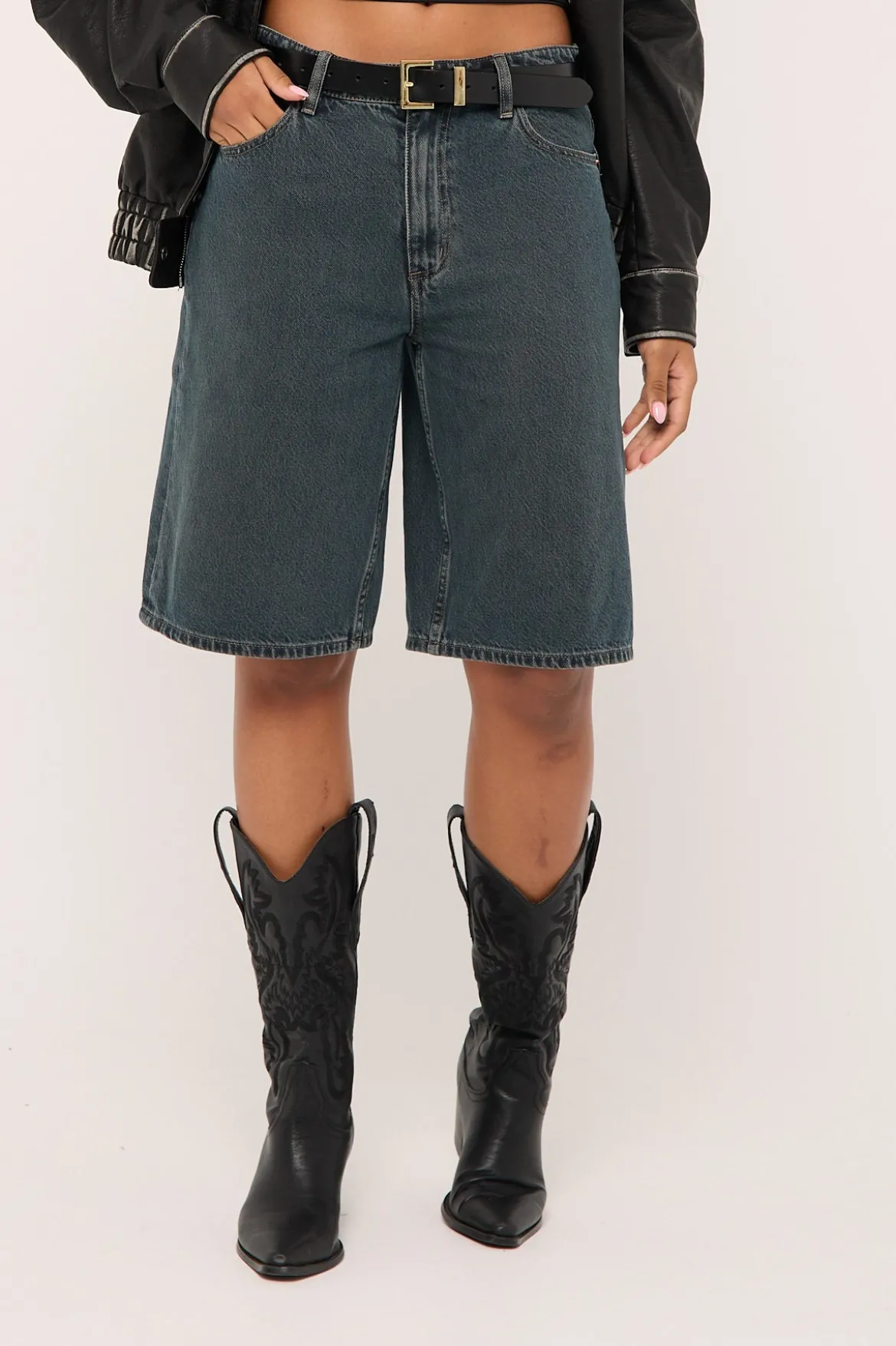 Low Slouch Denim Jort Smoked Tea