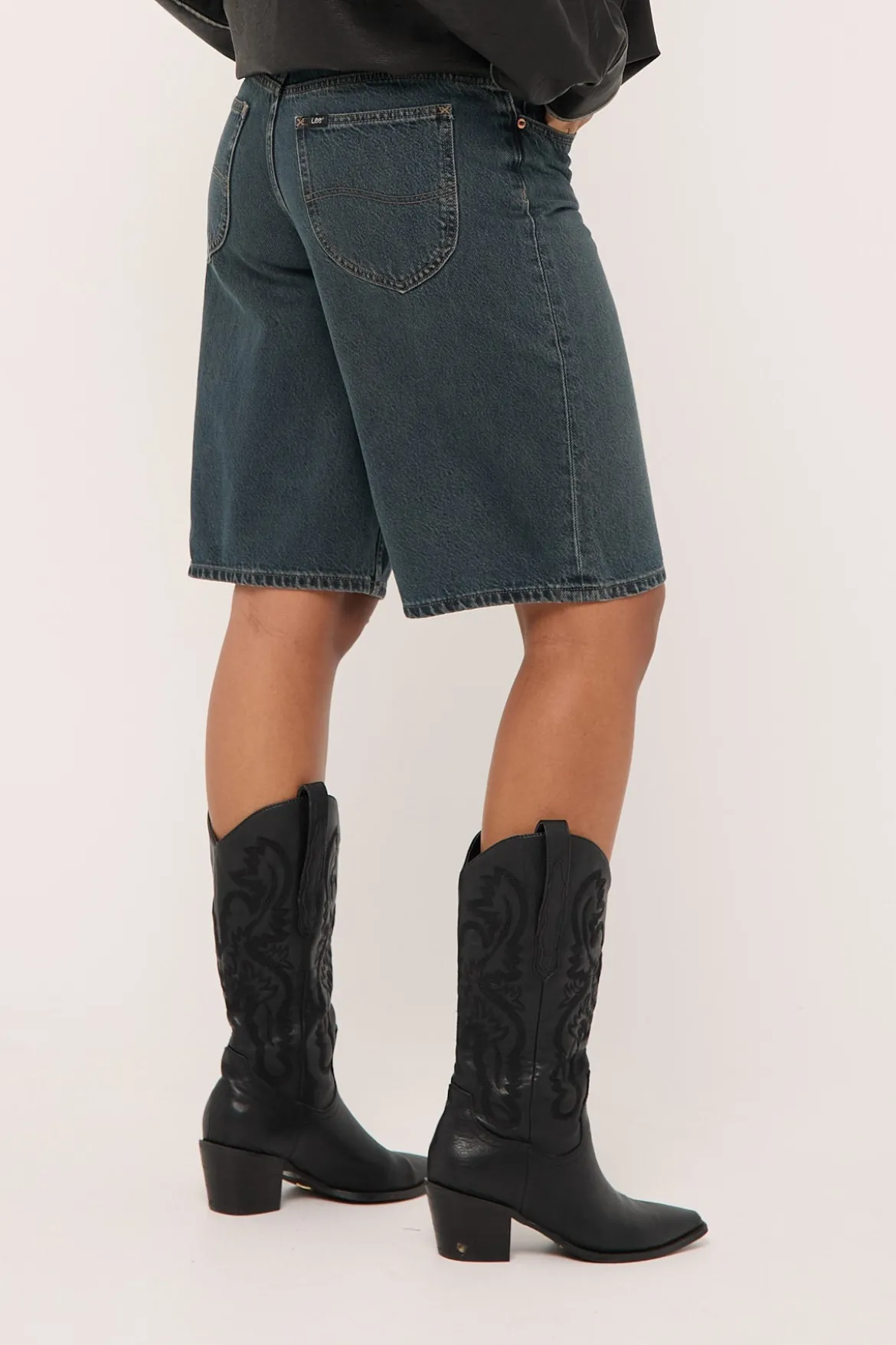 Low Slouch Denim Jort Smoked Tea