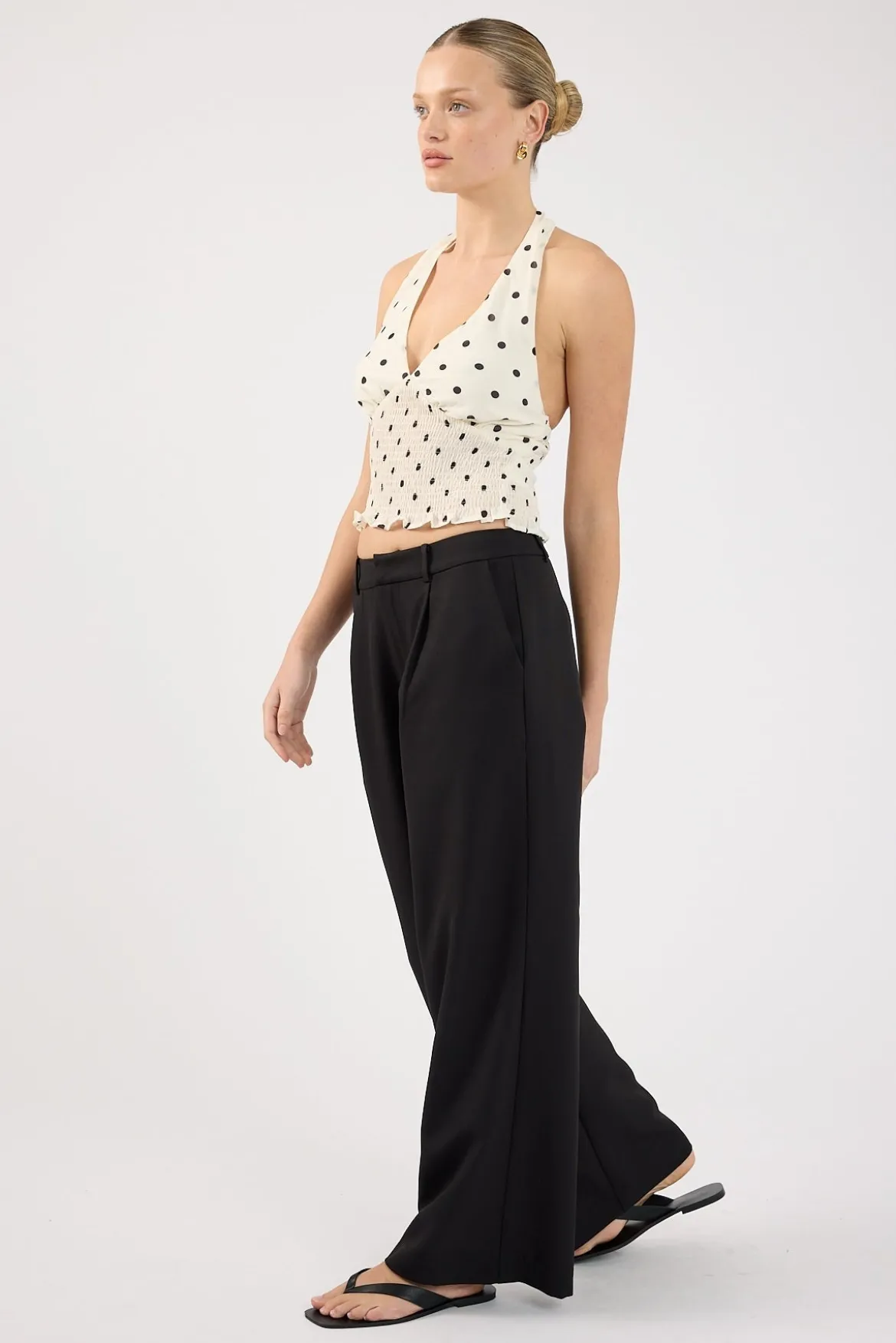Lupa Mid Rise Pleated Pant Black