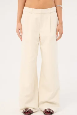 Lupa Mid Rise Pleated Pant Cream