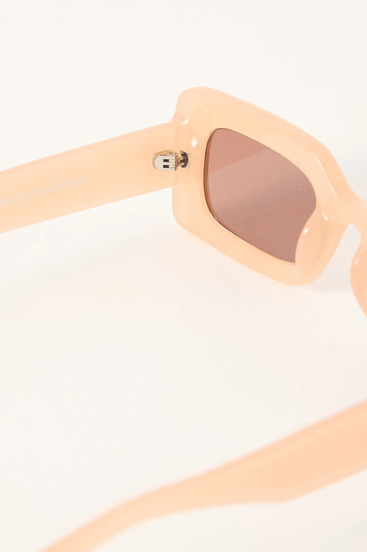 Marbella Peach