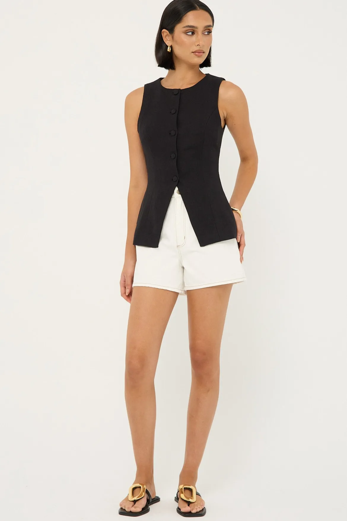 Menorca Long Line Vest Black