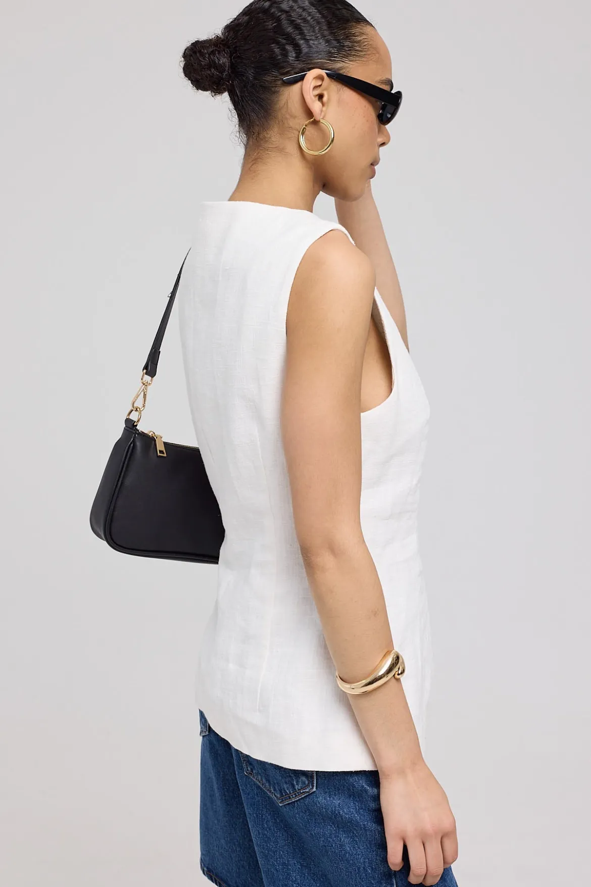 Menorca Long Line Vest White