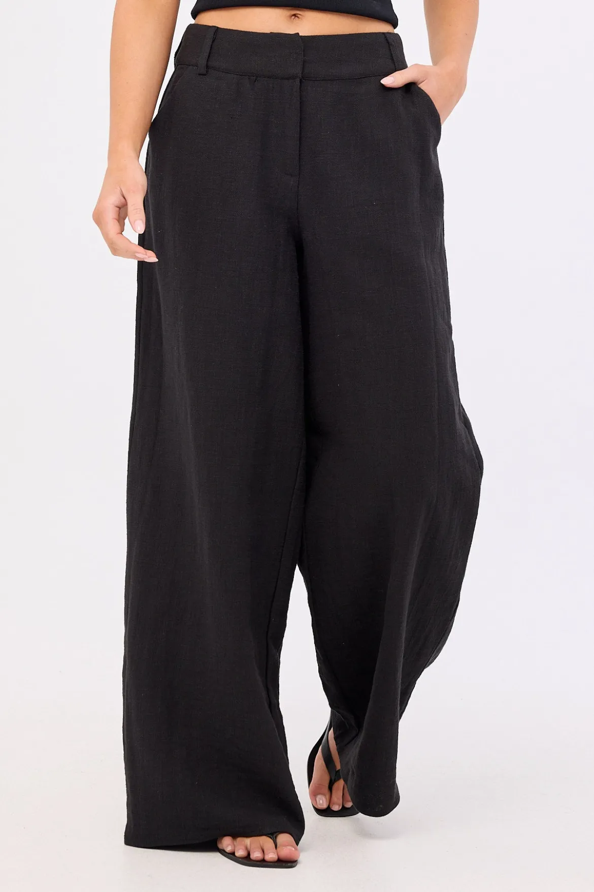 Menorca Low Rise Linen Pant Black