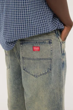Messenger Dozer Jean Short Corrosive