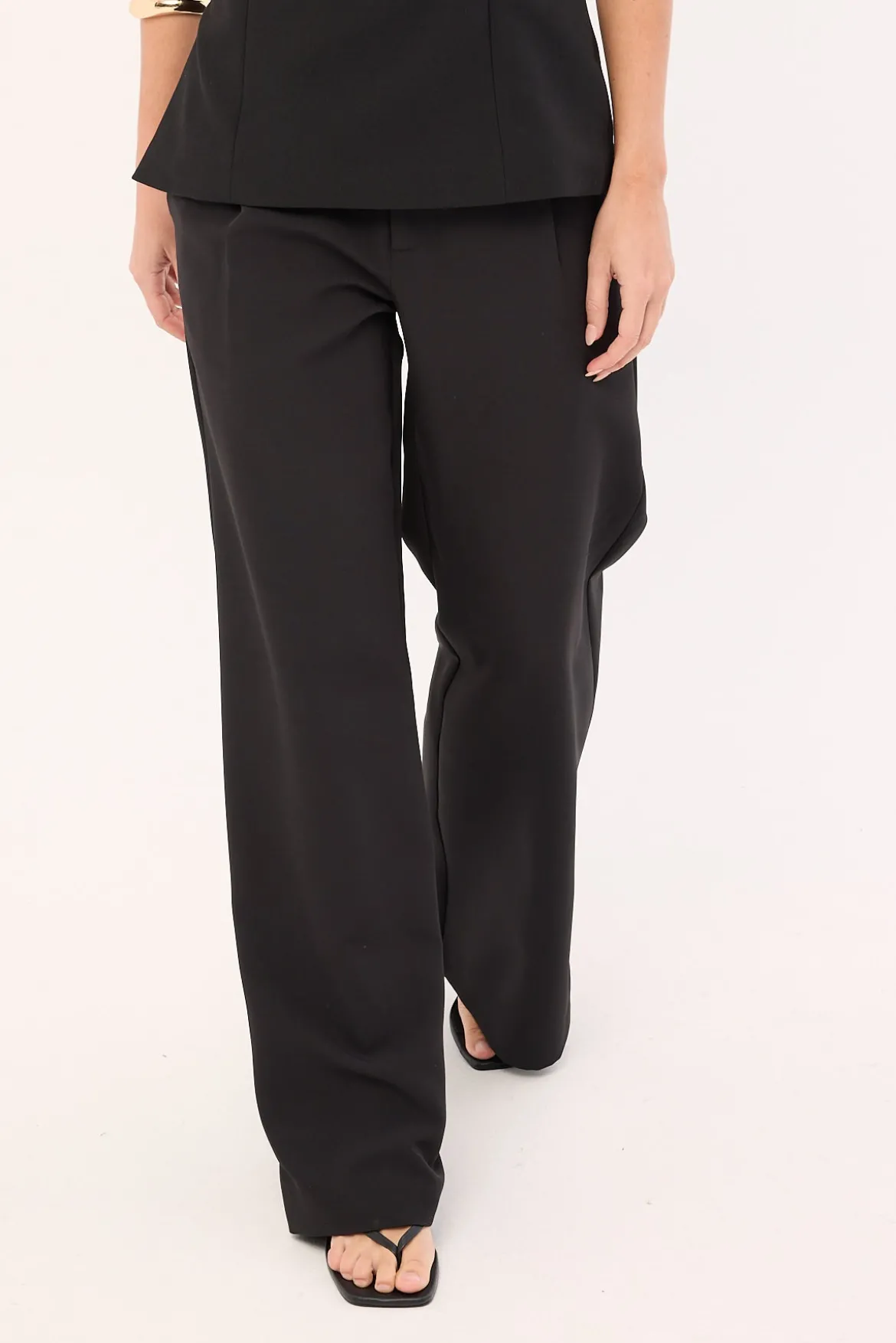 Mia Straight Low Rise Pants Black