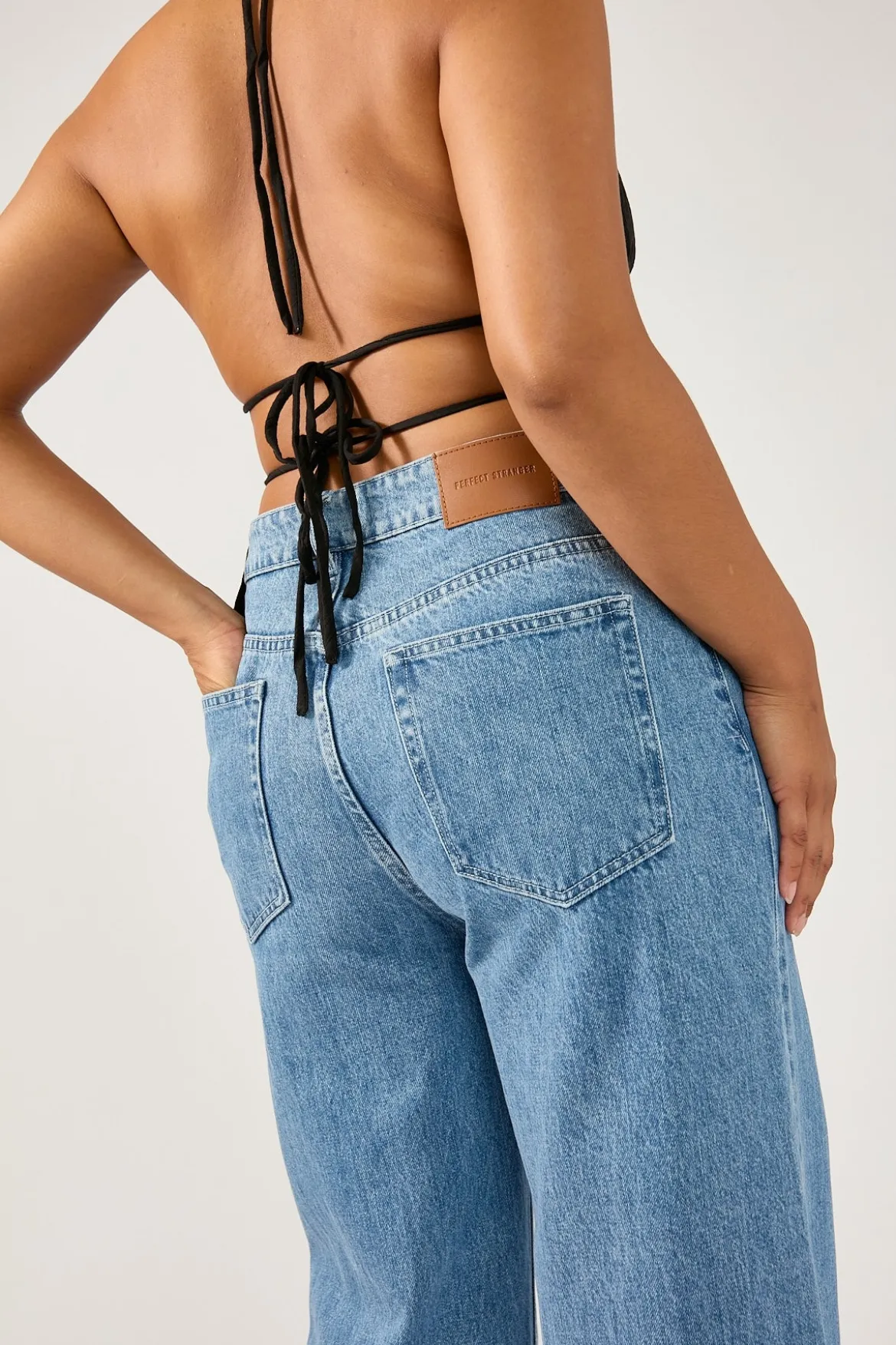 Mid Rise 90's Slouch Jean Mid Blue Denim