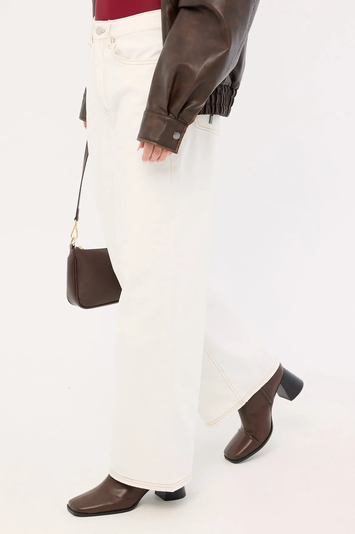 Mid Rise 90's Slouch Jean White Contrast Off White Contrast