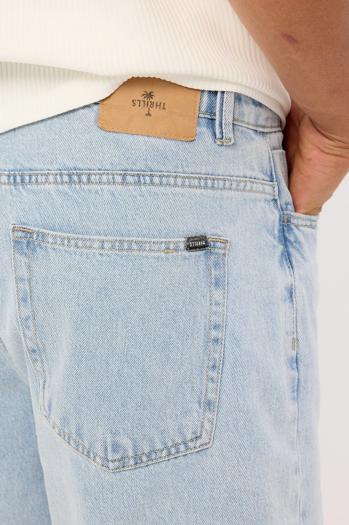 Mid Slacker Denim Short Serenity Blue