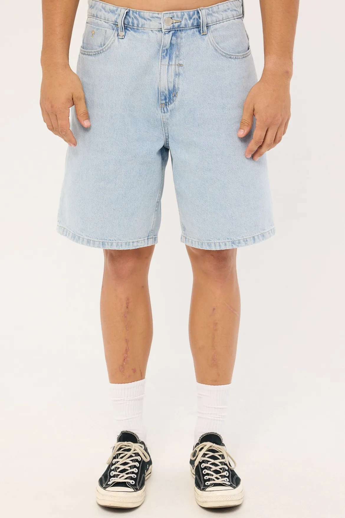Mid Slacker Denim Short Serenity Blue