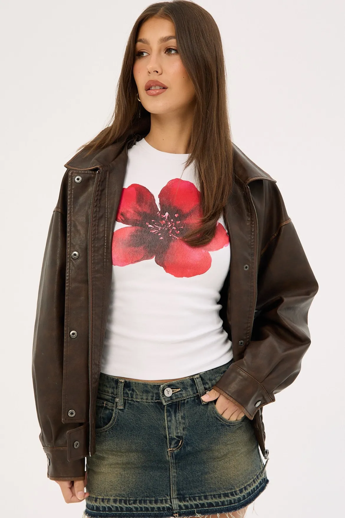 Moonshade Flower Baby Tee White