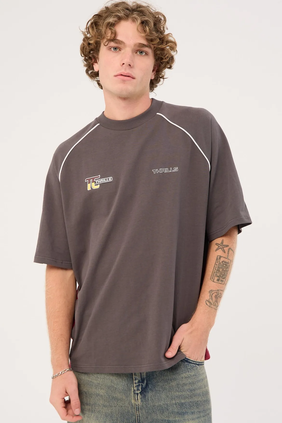Motion Box Fit Oversize Tee Merch Black