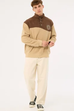 Mountains Polar Fleece Brown Sand