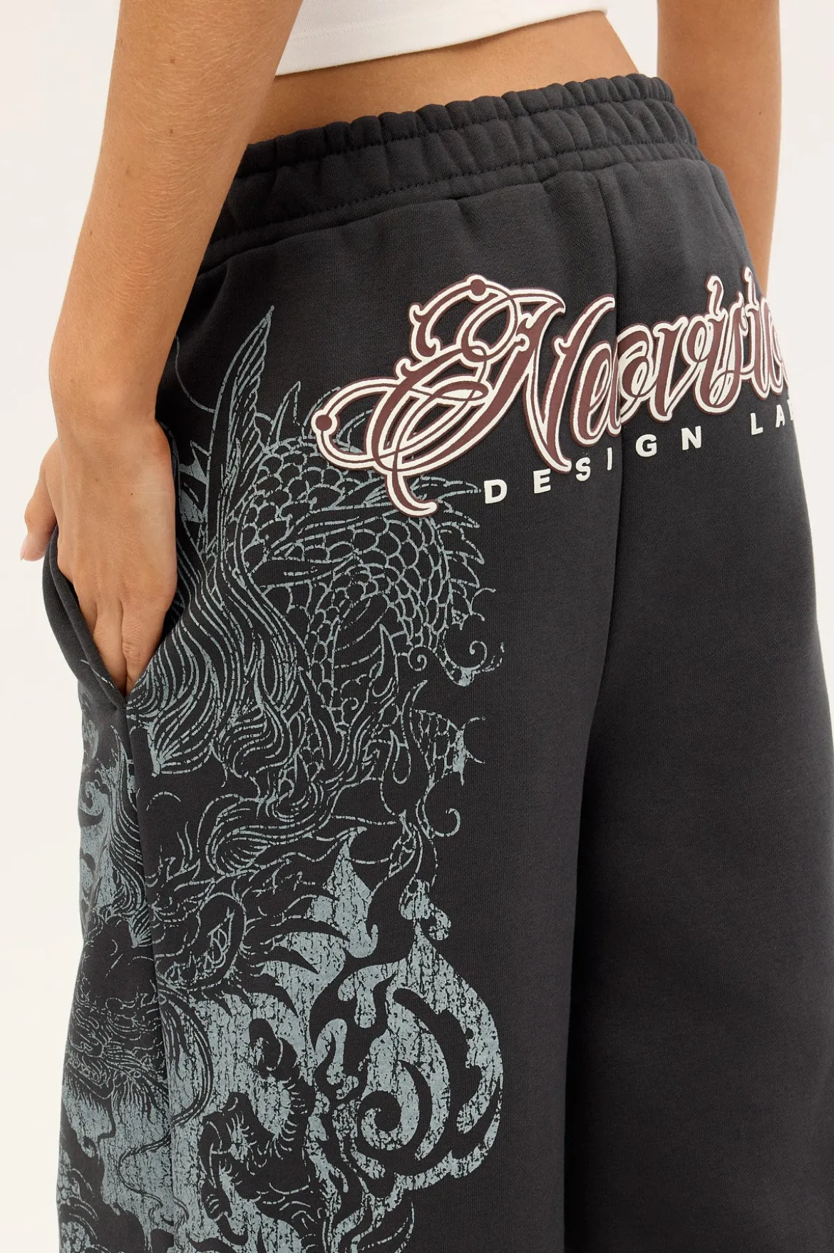 Nami Straight Leg Trackpant Washed Black