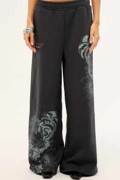 Nami Straight Leg Trackpant Washed Black