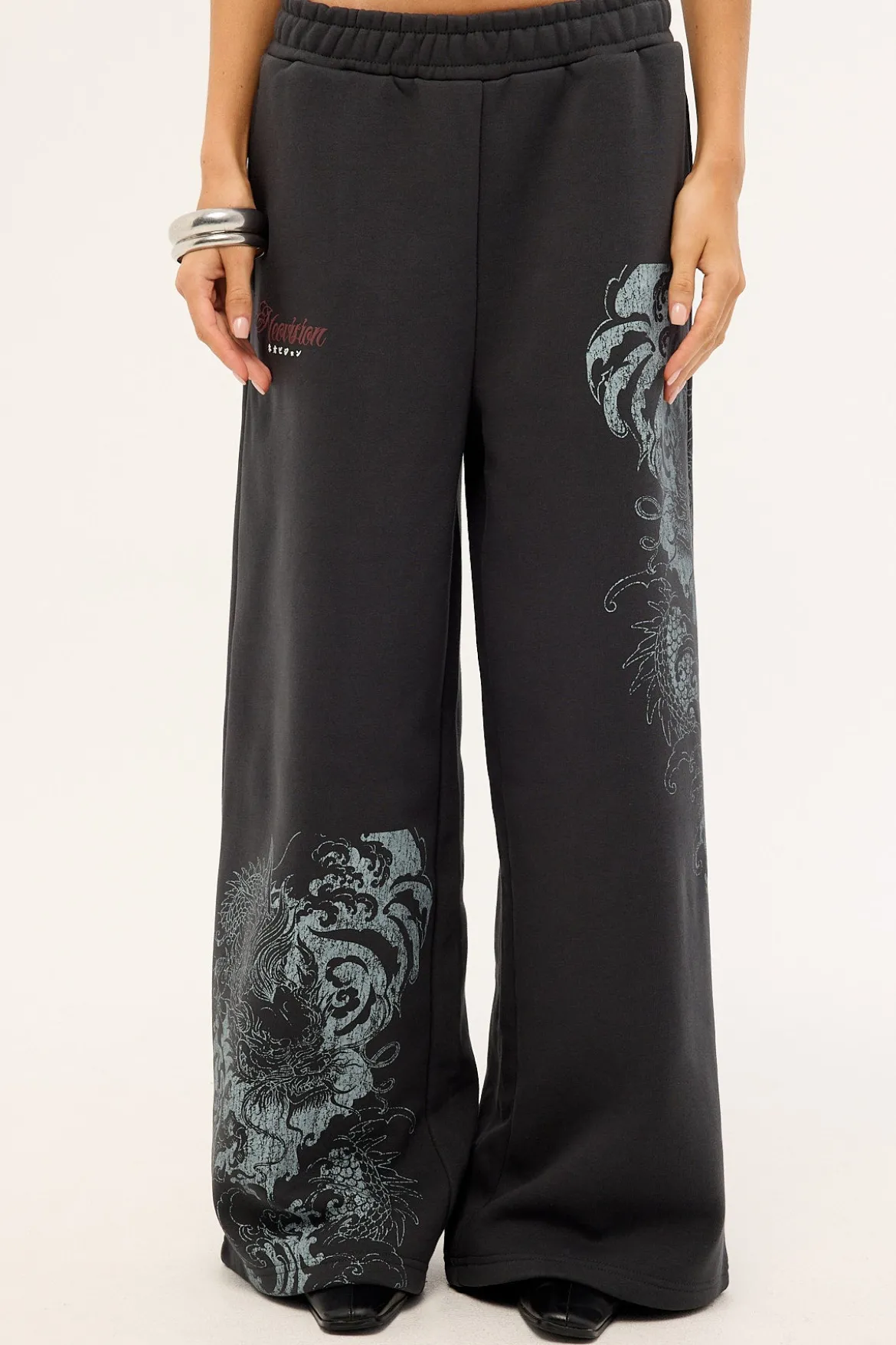 Nami Straight Leg Trackpant Washed Black