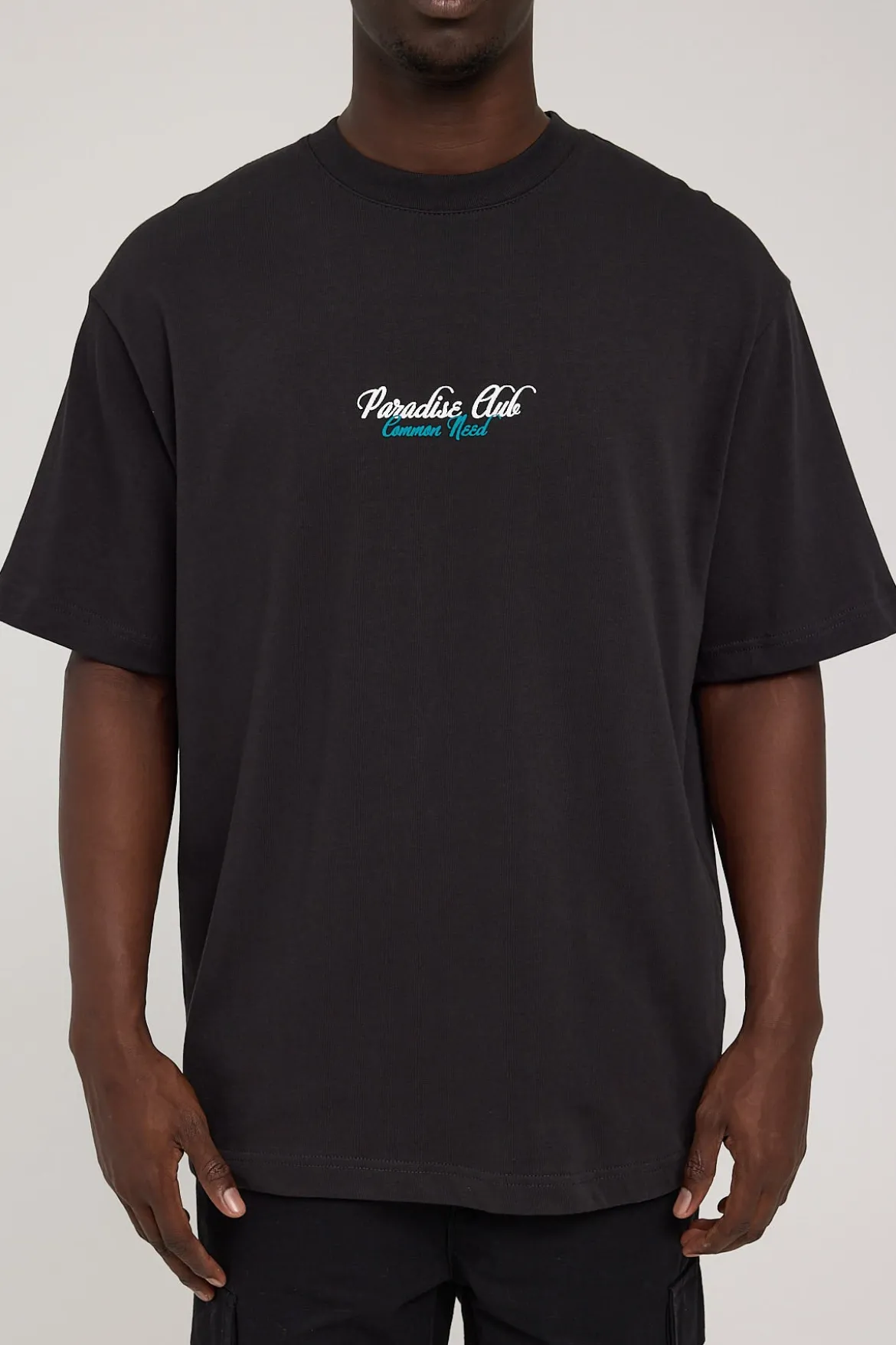 Neat Boxy Tee Night Black