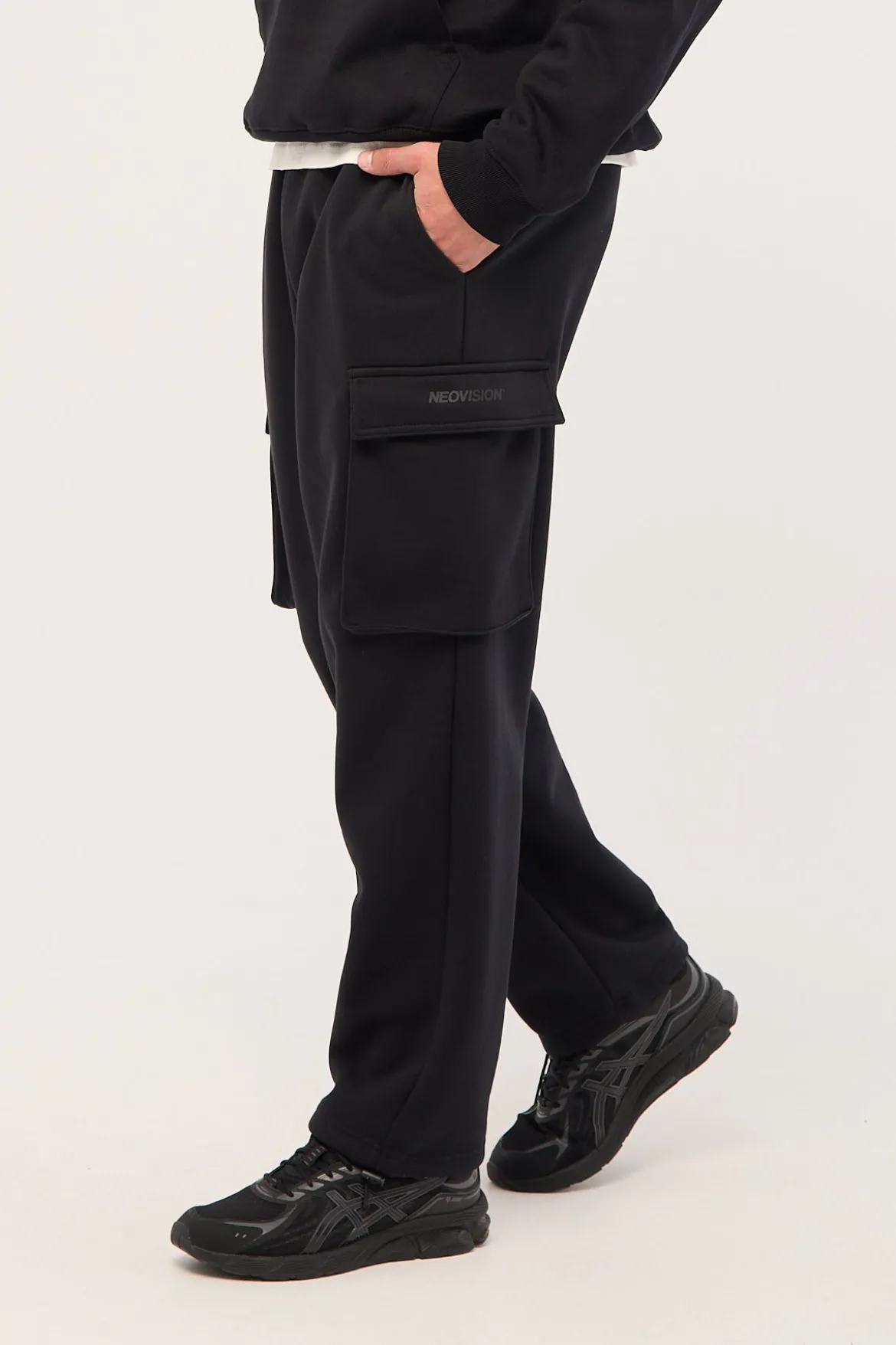 Nova Baggy Cargo Sweatpant Black