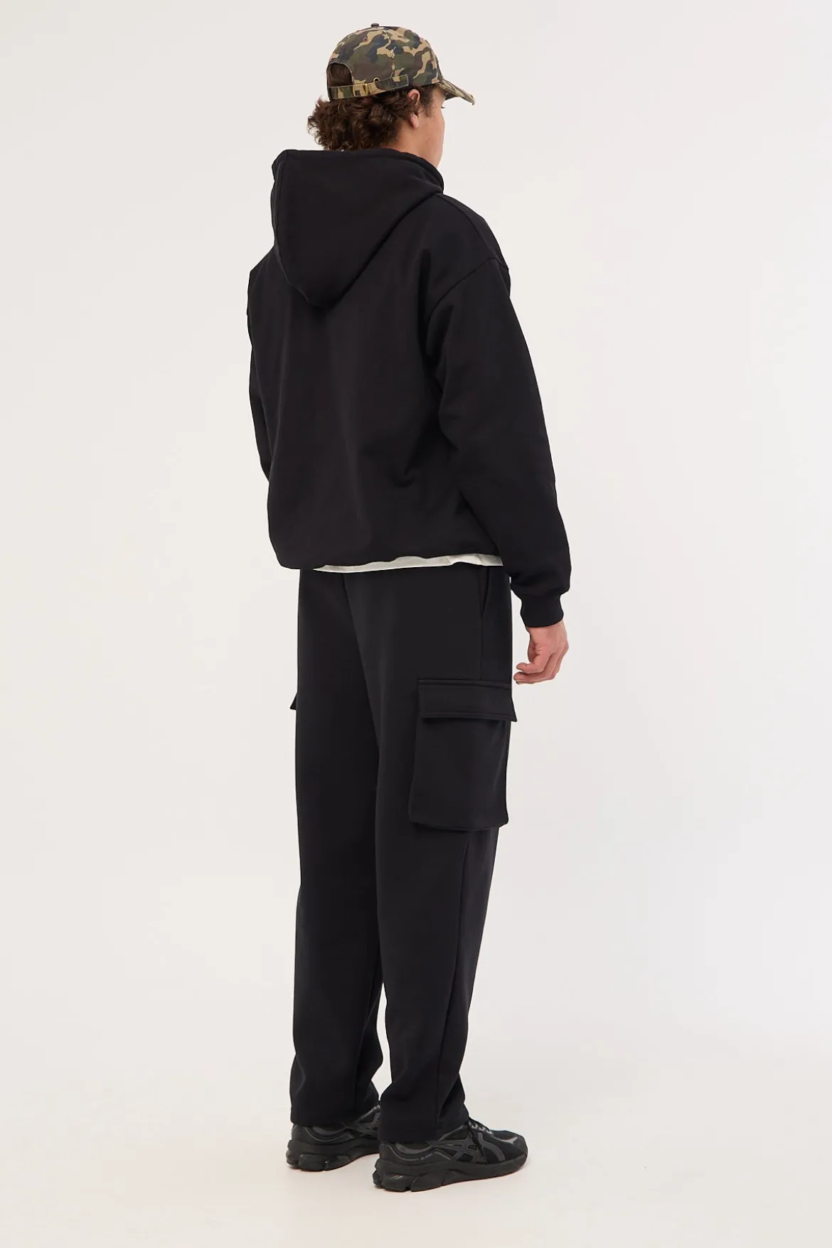 Nova Baggy Cargo Sweatpant Black