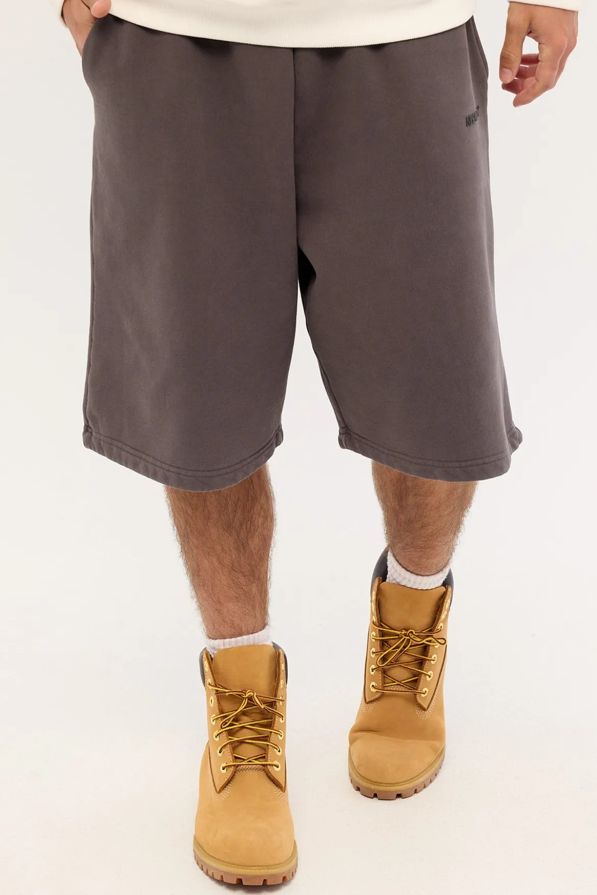 Nova Baggy Sweat Short Washed Black