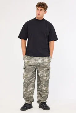 Nova Immortal Baggy Cargo Sweatpant Camo