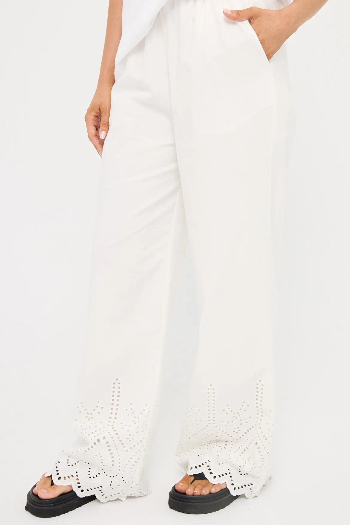 Novalee Broderie Straight Leg Pant White