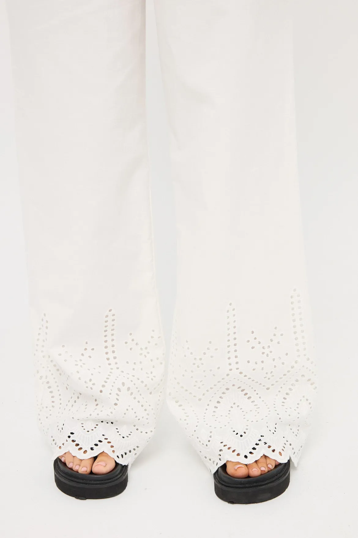 Novalee Broderie Straight Leg Pant White