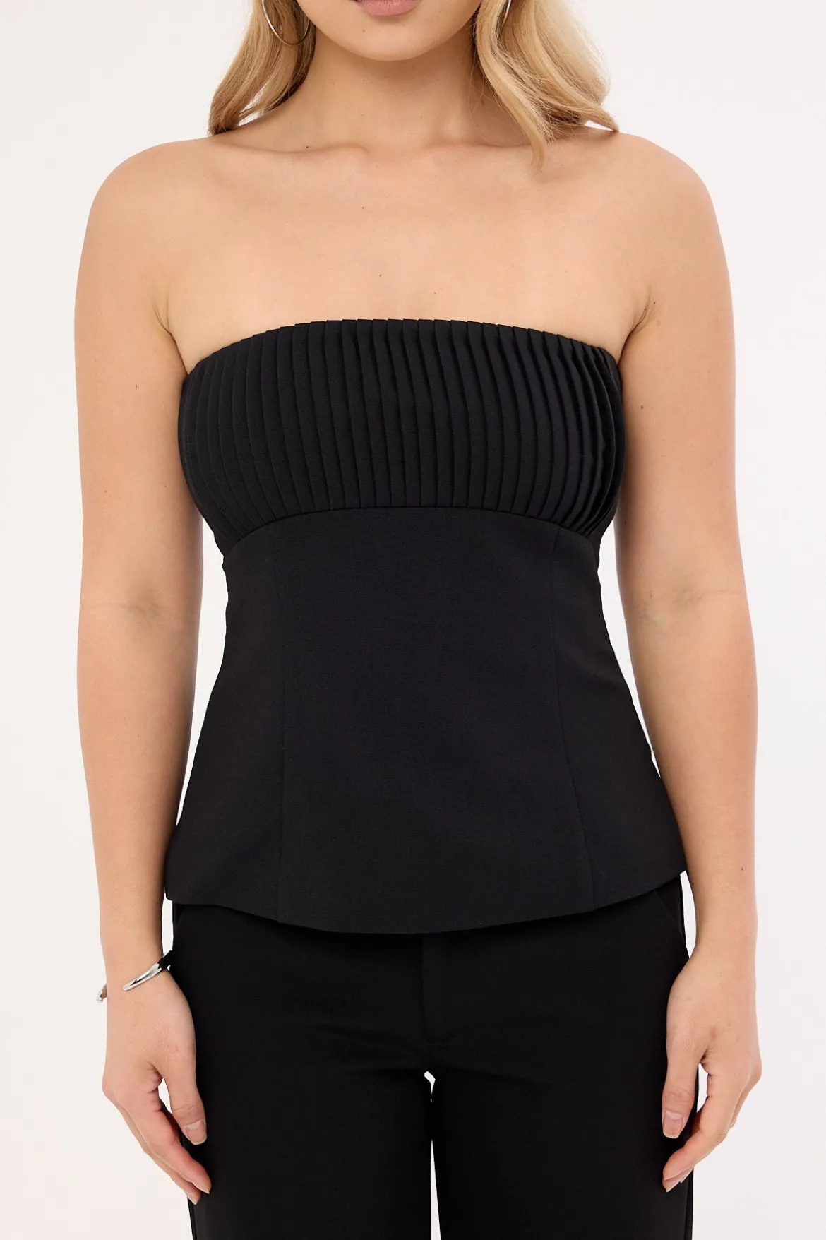 Olsen Strapless Top Black