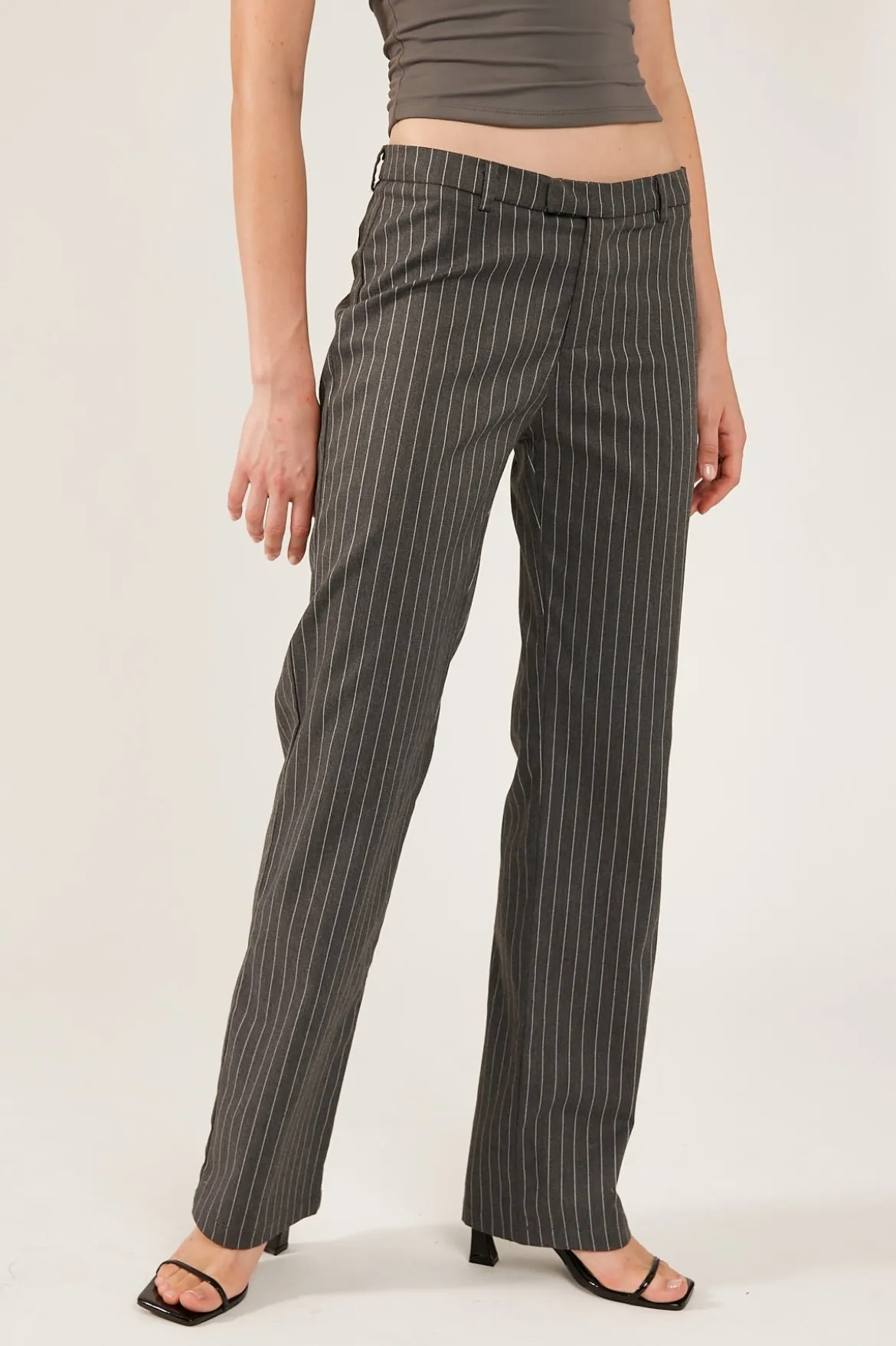 PEPPER PINSTRIPE 90S STRAIGHT LEG PANT Grey Stripe