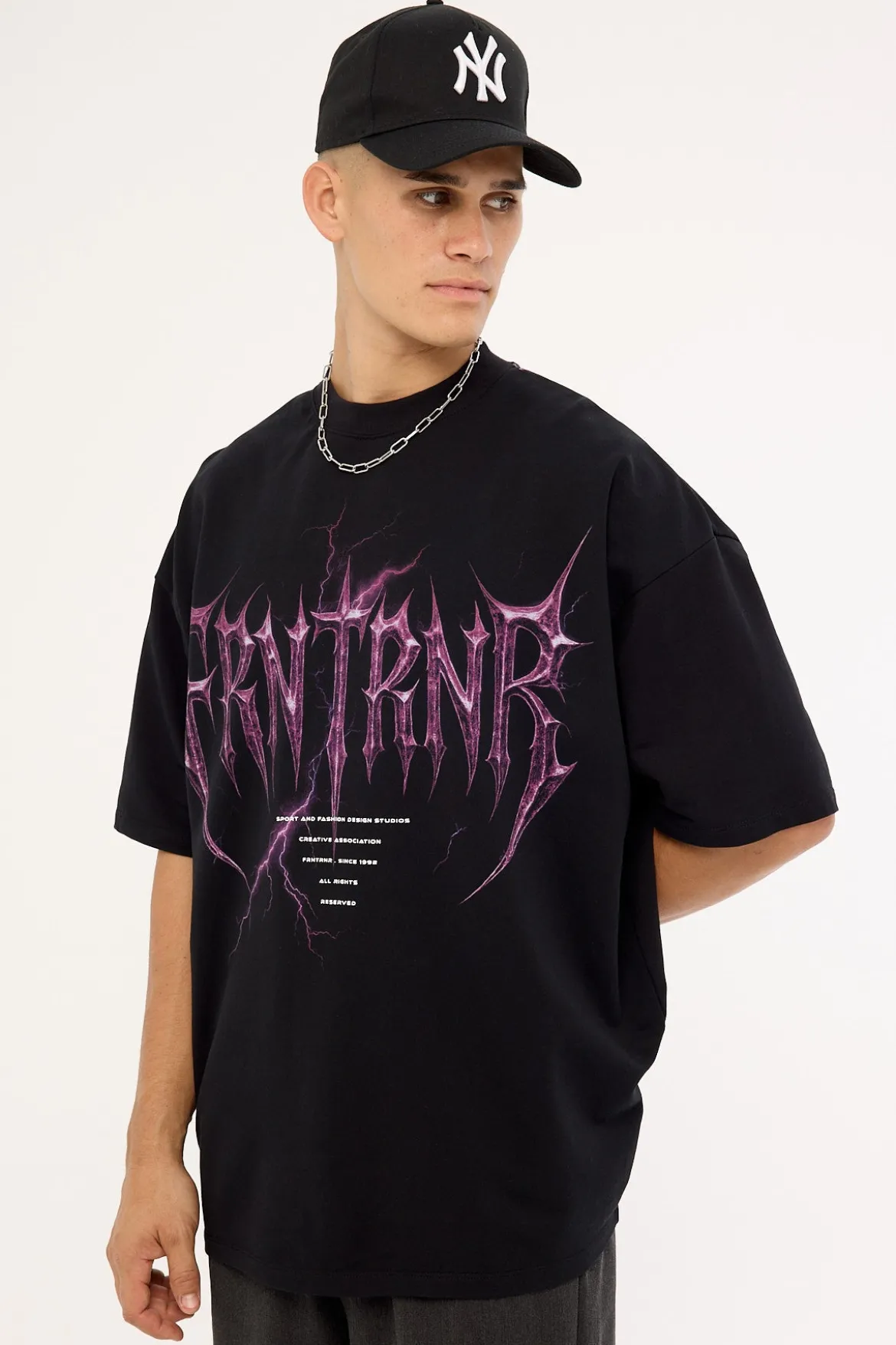 Perfect Storm Tee Black Neon