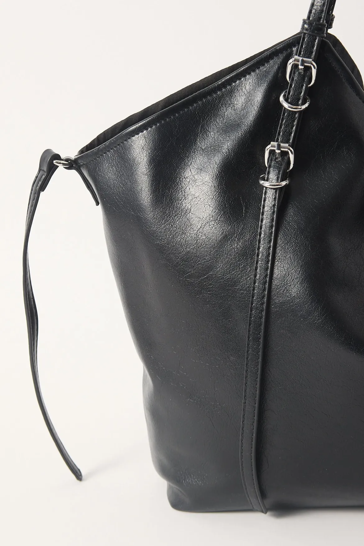 Peta + Jain Steffy Black Crinkle/Silver