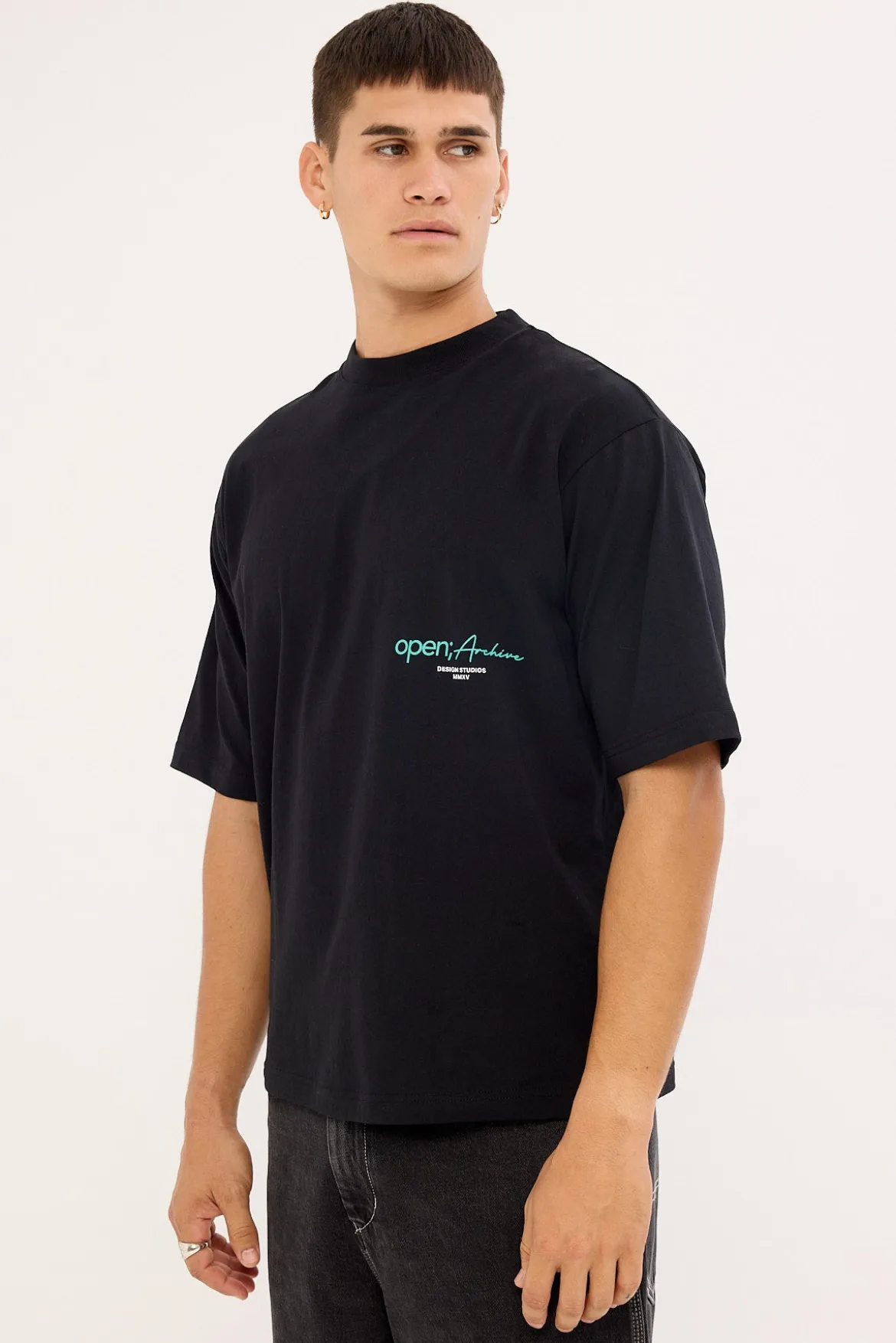 Petal Organic Boxy Tee Black