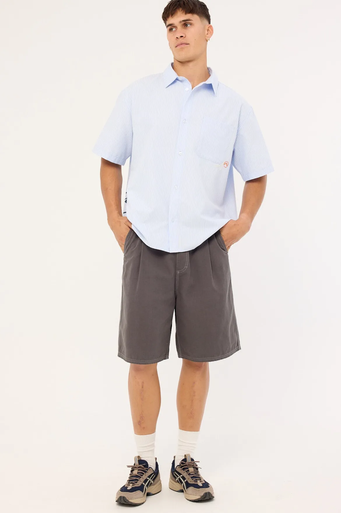 Pleatus Elastic Pleated Short Coal
