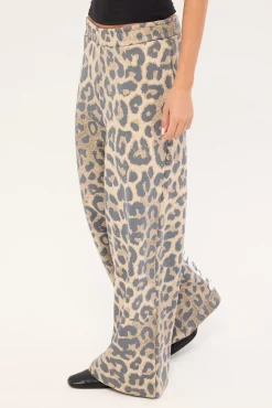 Predator Low Rise Trackpant Leopard