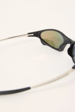 Quantum Sunglasses Black/Silver/Purple Mirror