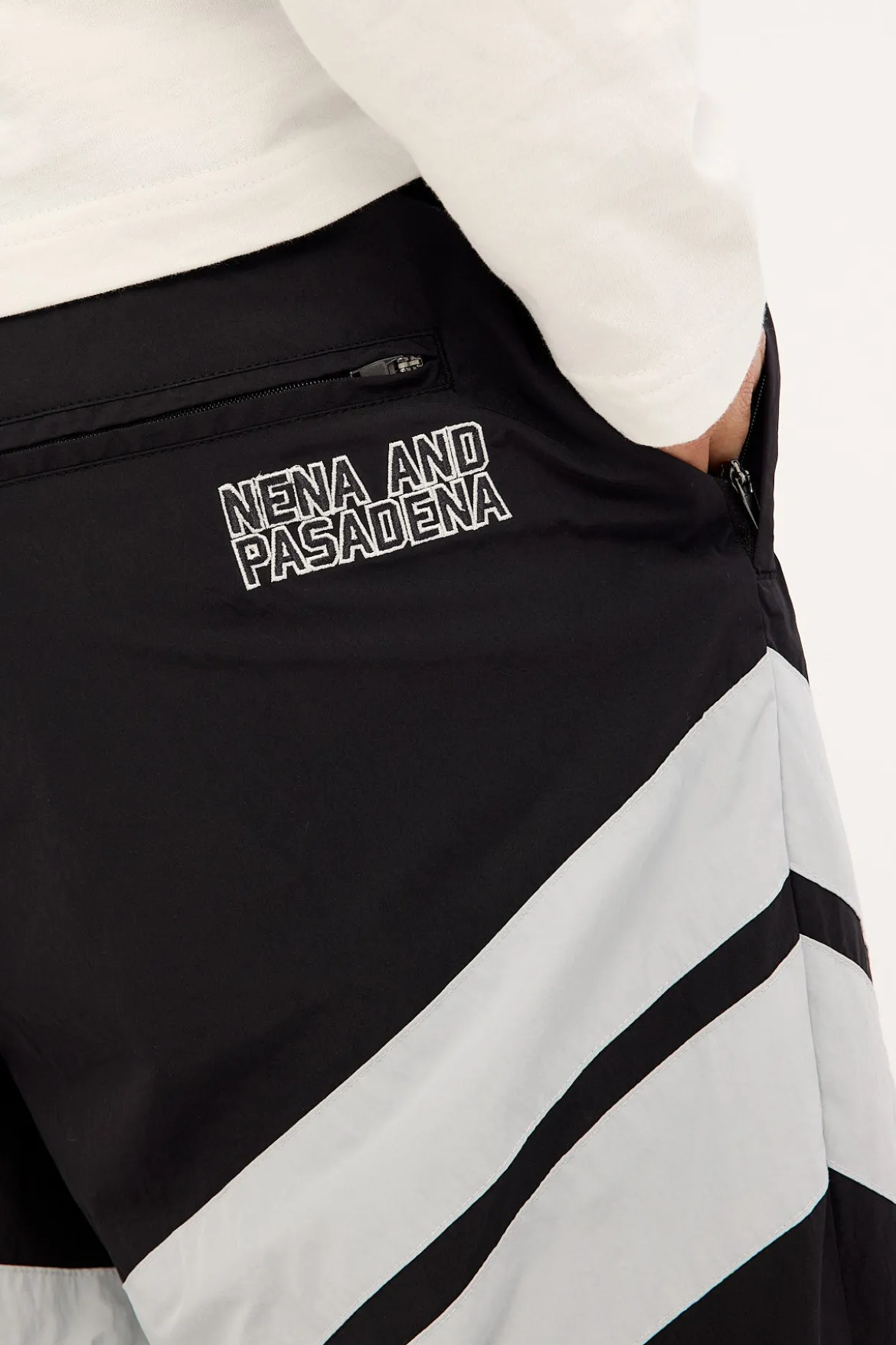 Raiders Nylon Pant Jet Black/Silver