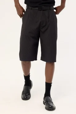 Razed Tailored Short Black Pinstripe