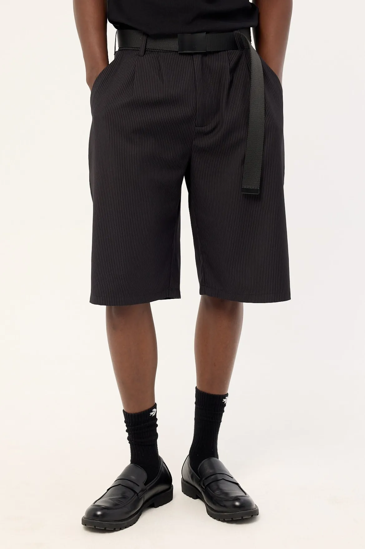 Razed Tailored Short Black Pinstripe
