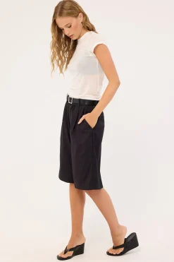 Razed Tailored Short Black Pinstripe