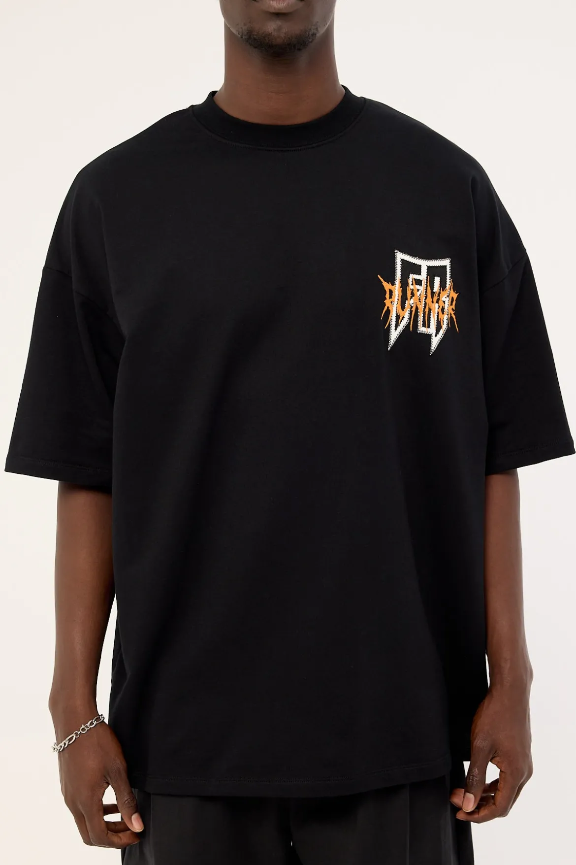 Razor Tee Black Black