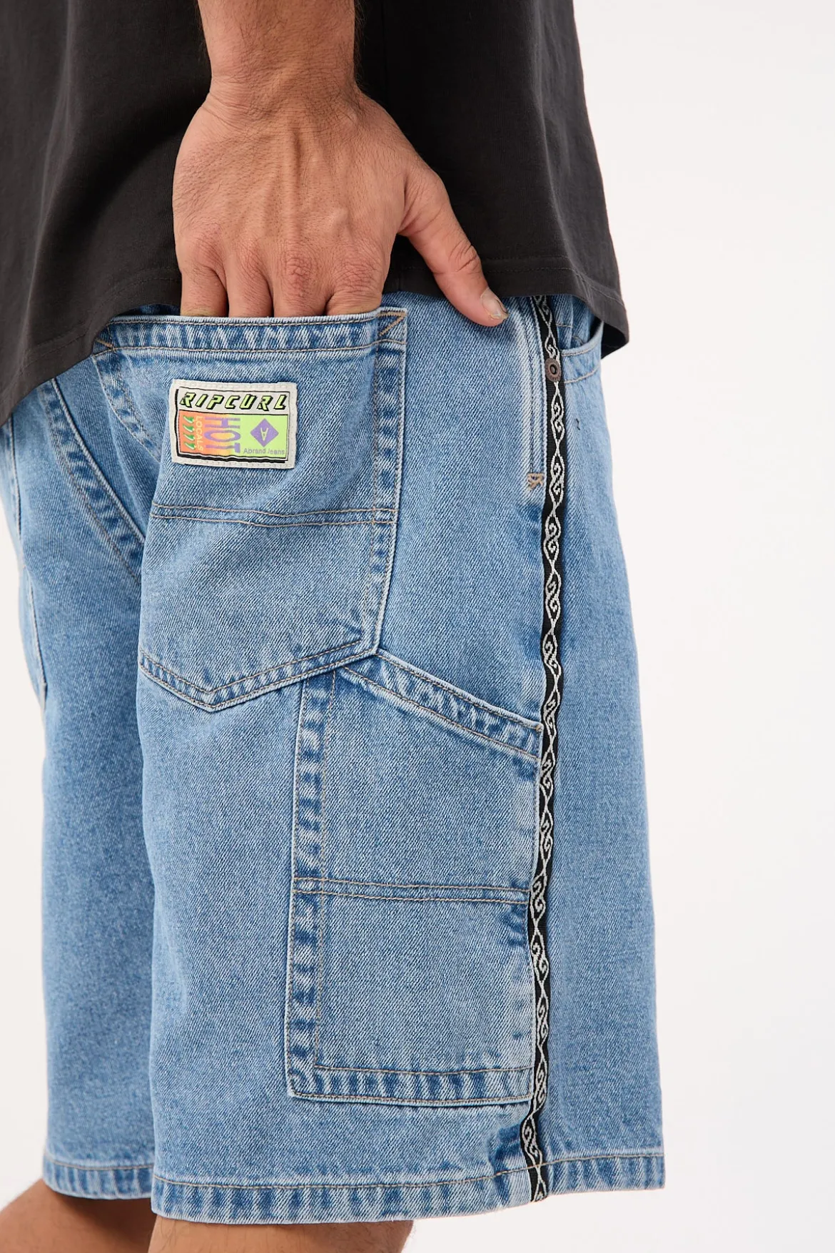 RC A5 Baggy Short Larry Tape Light Vintage Indigo