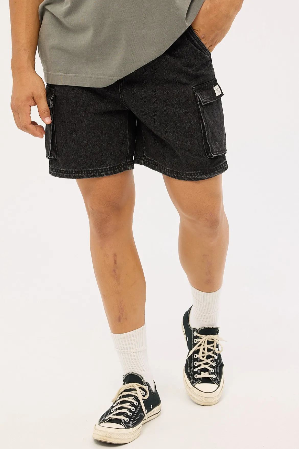 Relaxed Cargo Short Washed Black